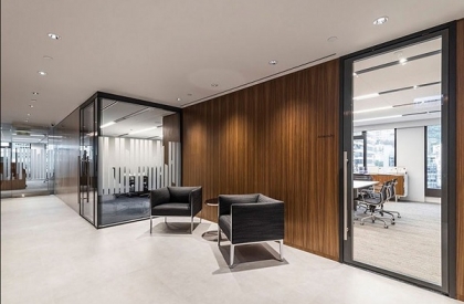 20+ Mẫu Vách Ngăn Văn Phòng Đẹp, Hiện Đại và Chuyên Nghiệp